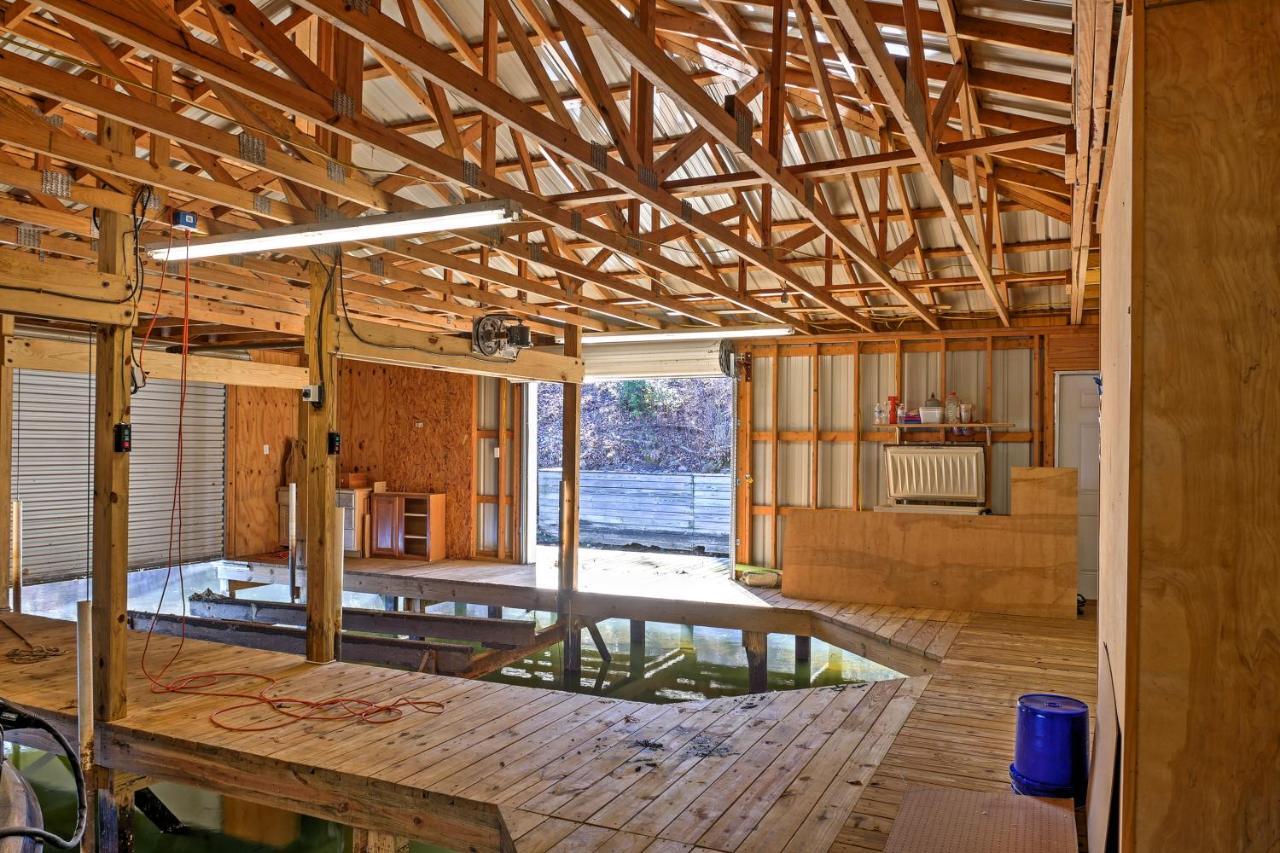 Paradise Cove Cabin With Boathouse And Dock Guntersville Exterior foto